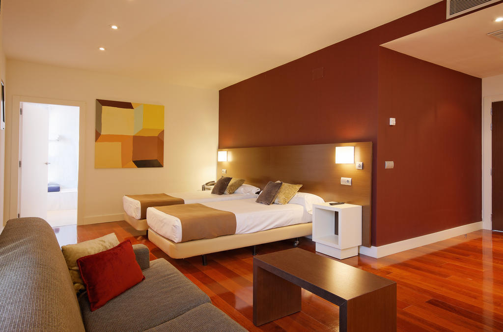 لاس روزاس دي مدريد Hotelsefutbol الغرفة الصورة
